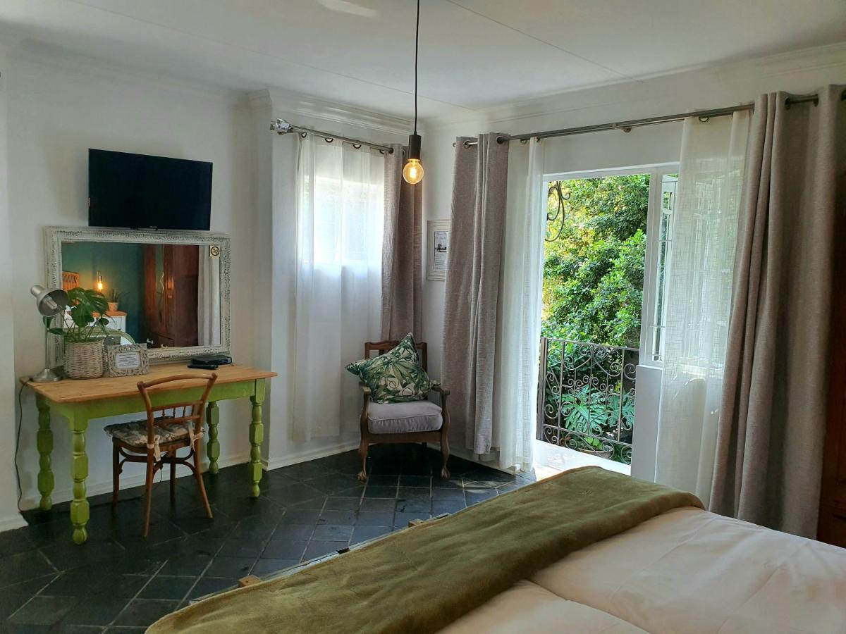 Waterhouse Guest Lodge In Muckleneuk Pretoria-Noord Eksteriør billede