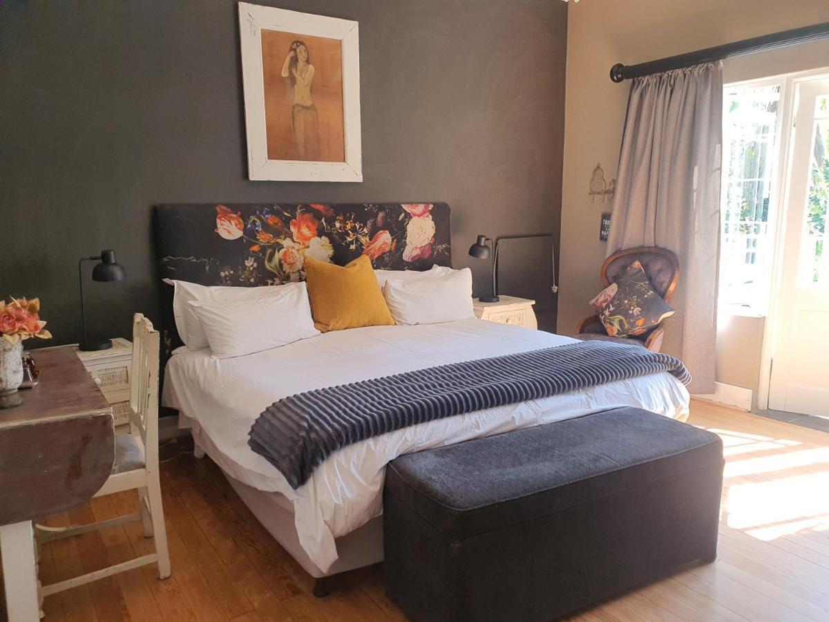 Waterhouse Guest Lodge In Muckleneuk Pretoria-Noord Eksteriør billede