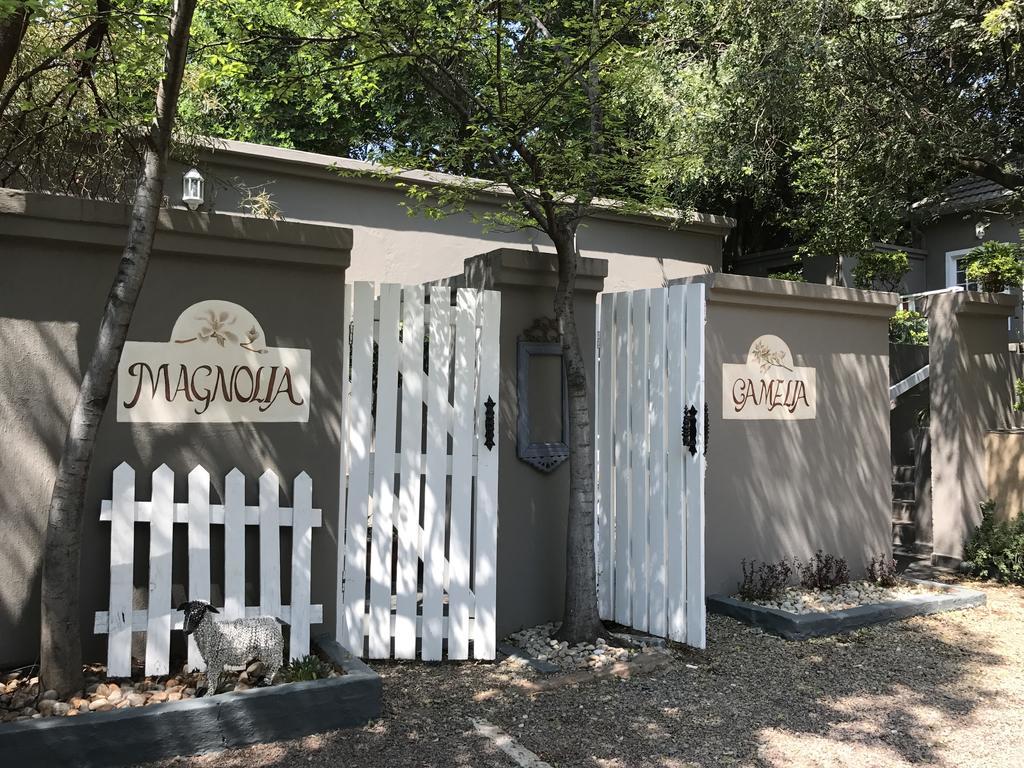 Waterhouse Guest Lodge In Muckleneuk Pretoria-Noord Eksteriør billede