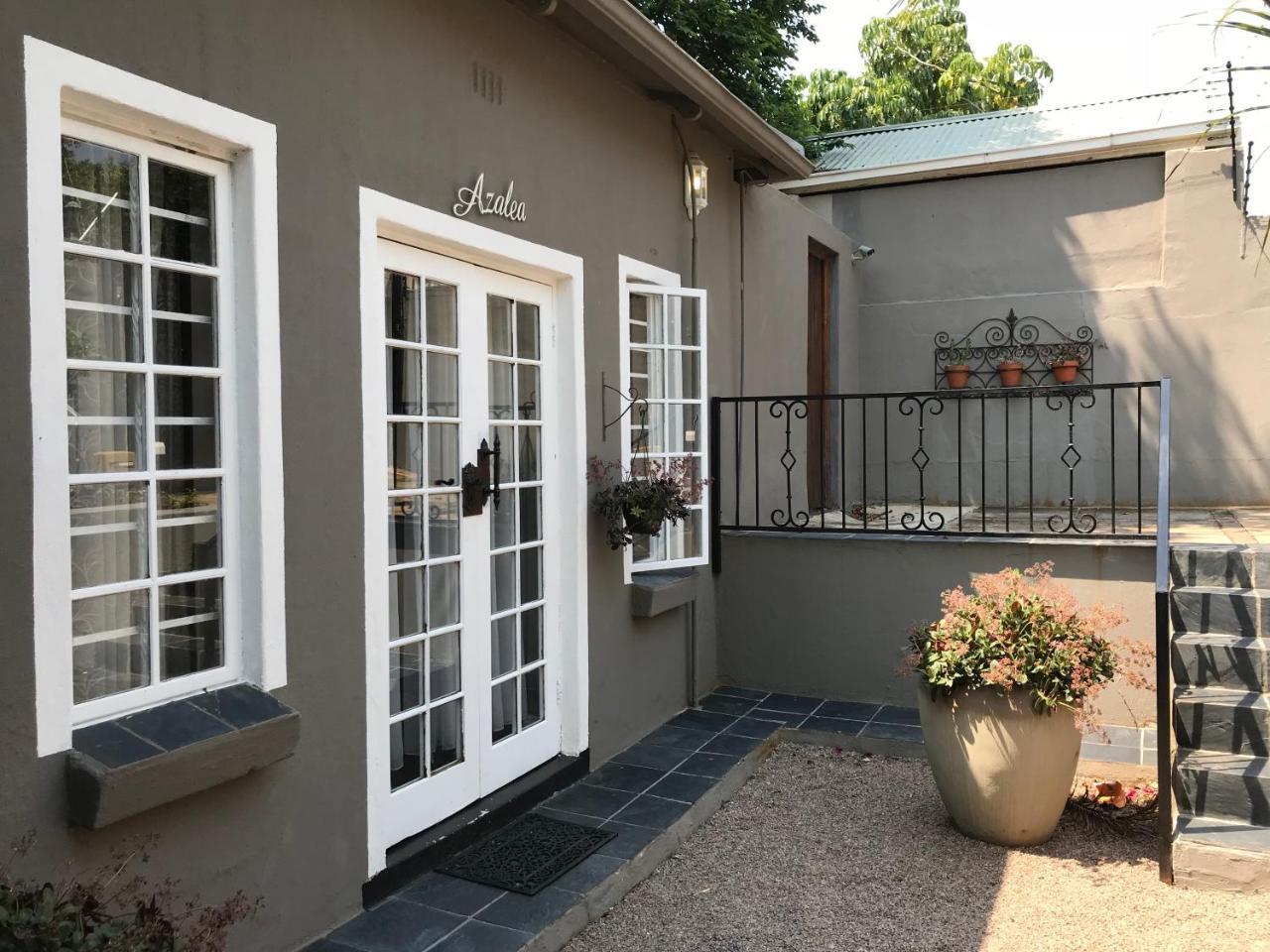 Waterhouse Guest Lodge In Muckleneuk Pretoria-Noord Eksteriør billede